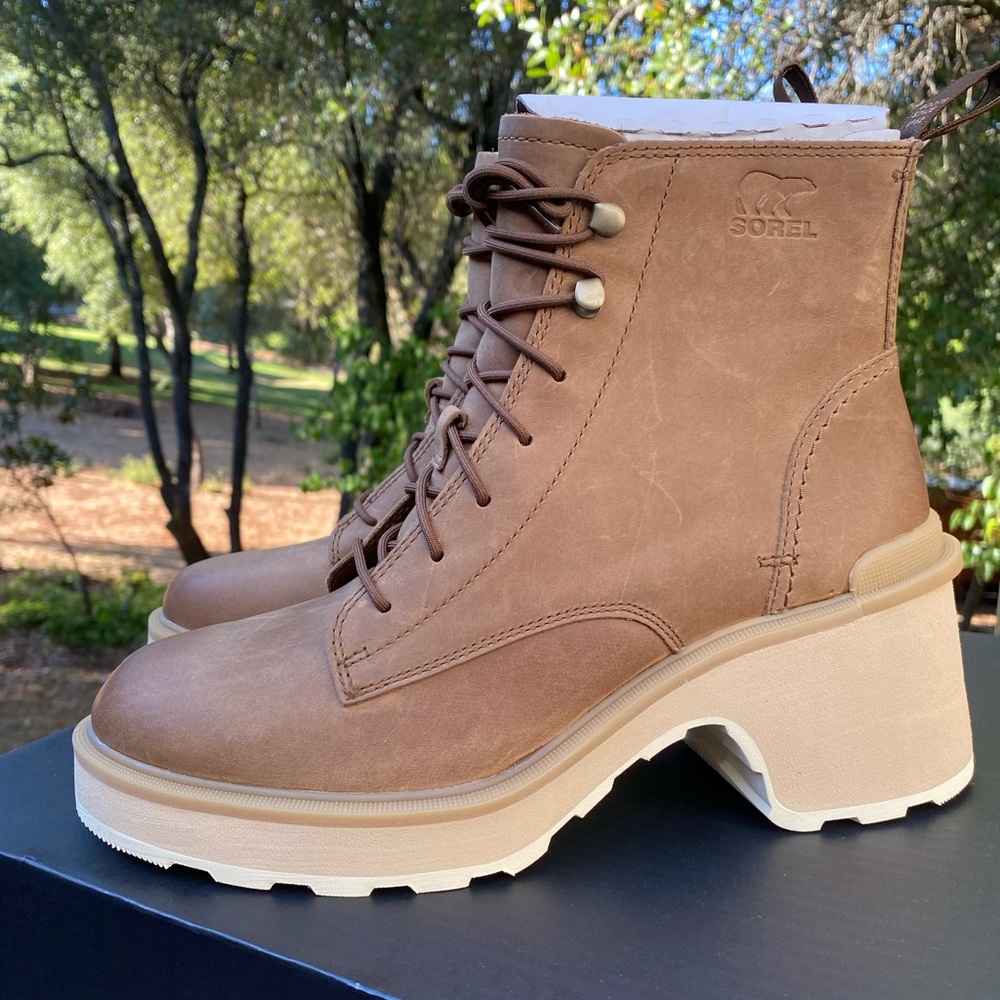 🌿NEW🌿 Sorel Hi-Line Heel Lace Boot
